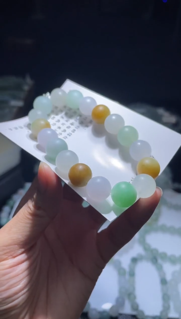 未镶嵌定制翡翠翡翠手串