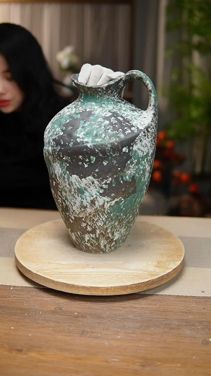 【闪购商品】陶瓷    花器涂鸦绿奶壶