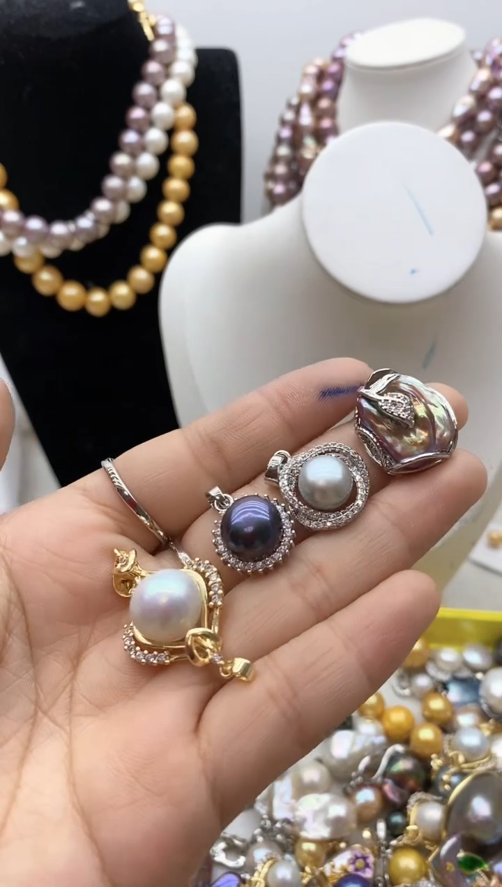 【闪购商品】淡水珍珠颈饰钛钢117