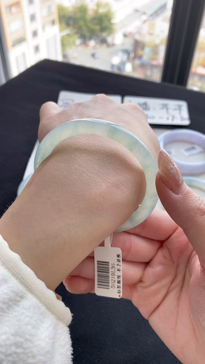 【闪购商品】翡翠手镯（圆镯）未镶嵌55.2圆条--不退不换