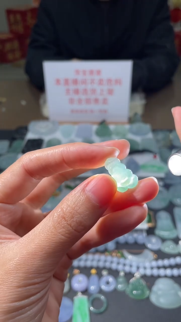 【闪购商品】翡翠吊坠(不含链)未镶嵌|挂件其它A1|