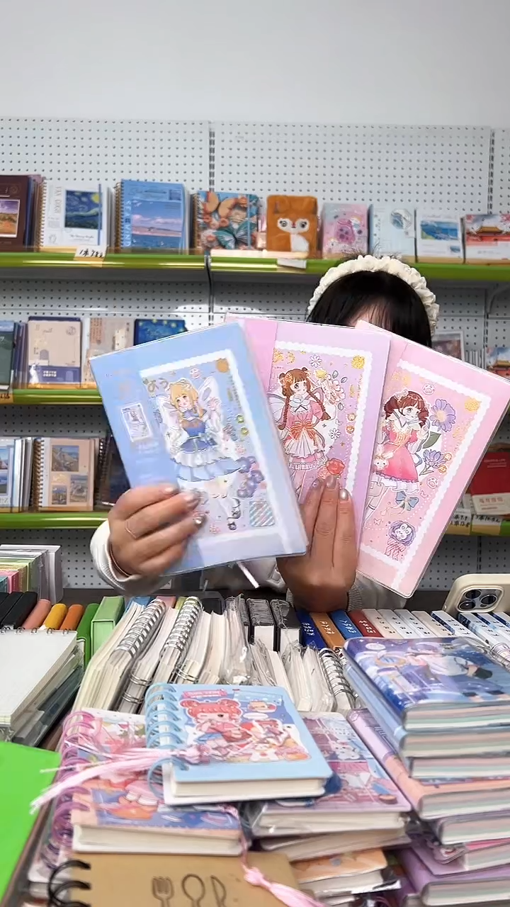 32k水晶胶套本68张 -密恋花语-随机封面5本