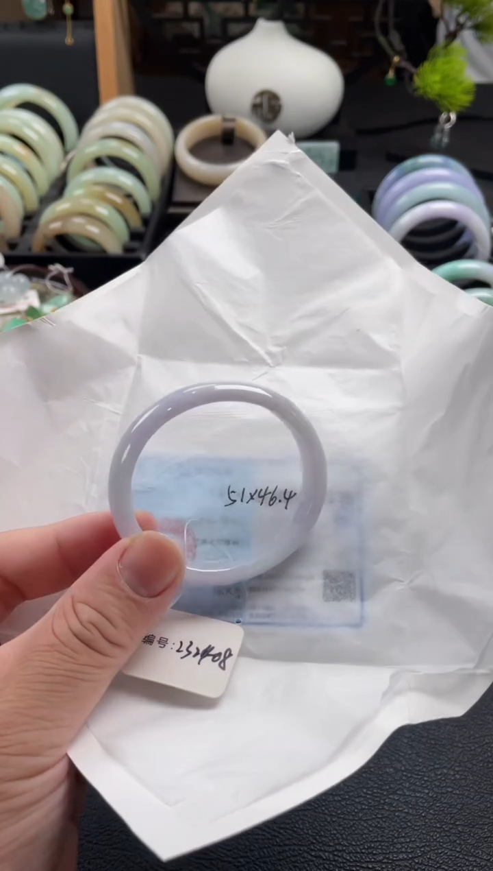 【闪购商品】翡翠手镯未镶嵌51贵妃