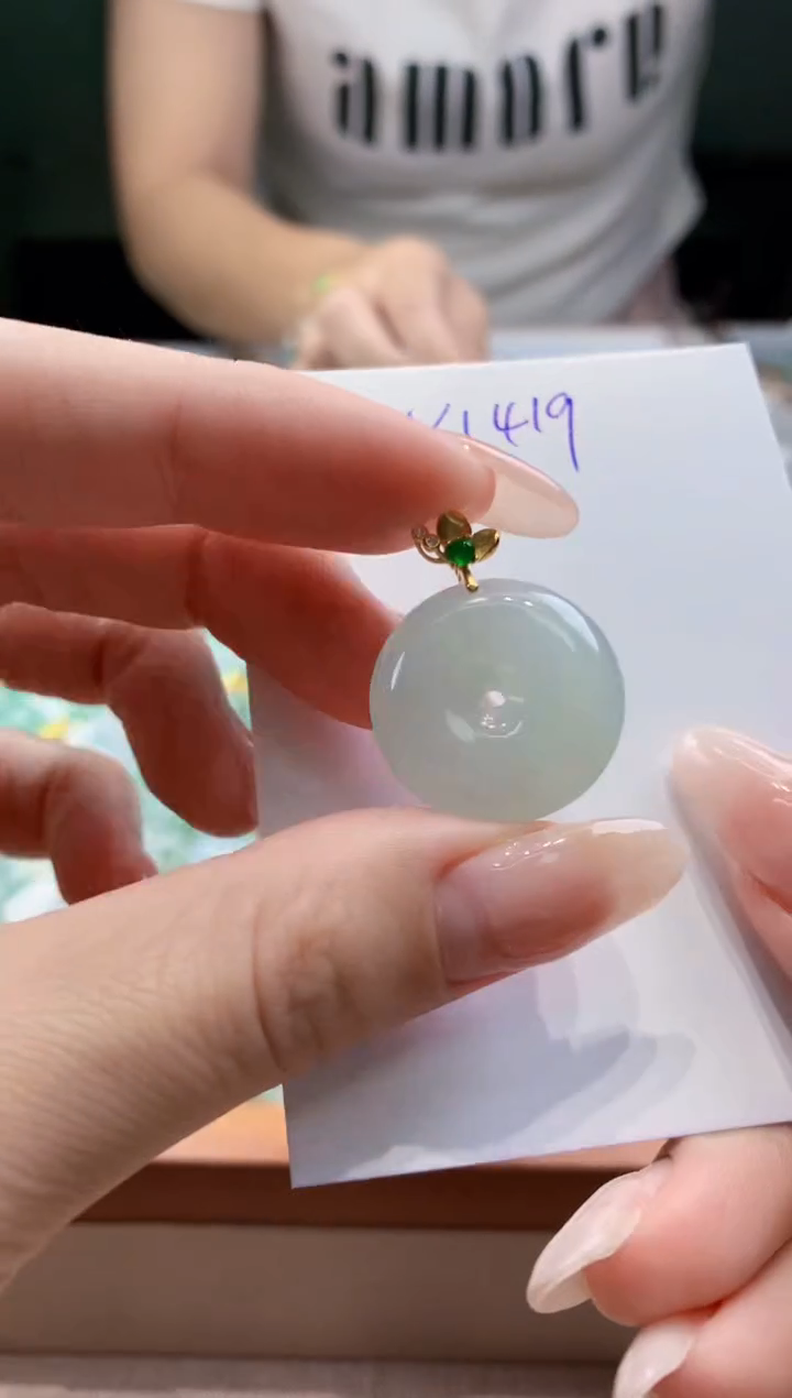 翡翠未镶嵌颈饰天然缅甸a货翡翠