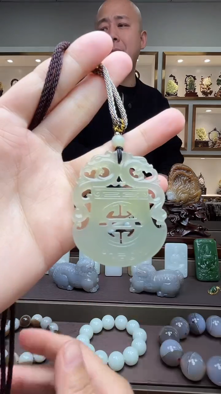 【闪购商品】和田玉挂件未镶嵌苏