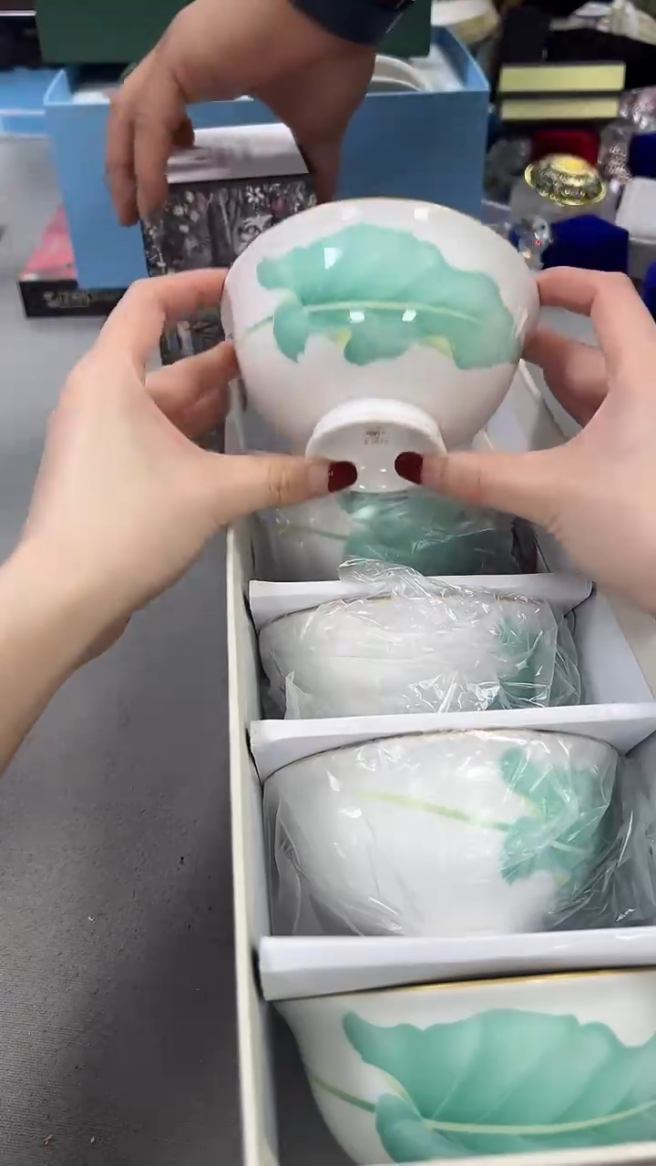 瓷片新号开播 全场放漏