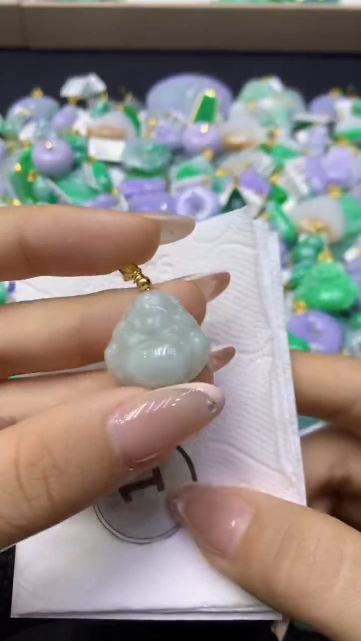 颈饰未镶嵌翡翠天然缅甸翡翠A货