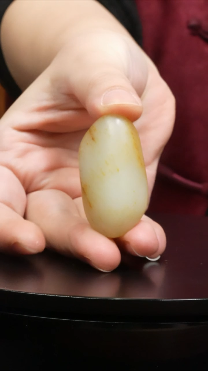 【闪购商品】和田玉吊坠(不含链)未镶嵌33.7g和田玉原石