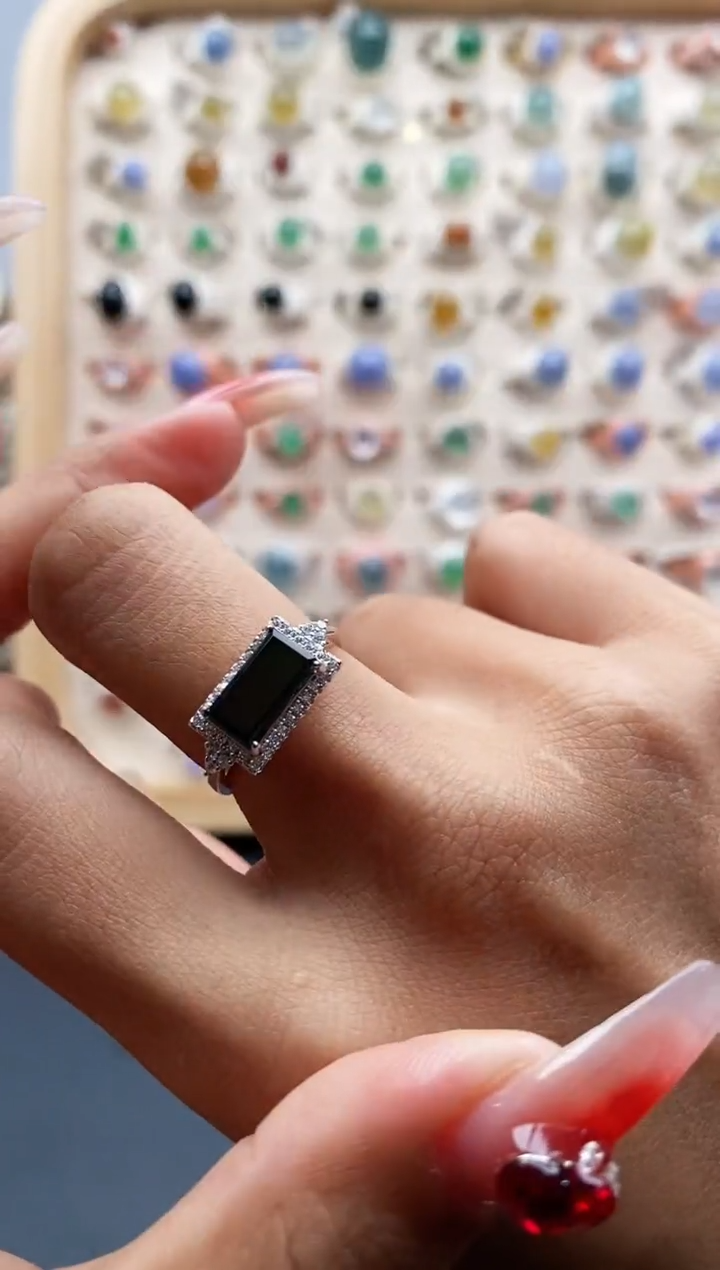 【闪购商品】翡翠戒指银S925镶嵌缅甸天然A货翡翠333 6+5