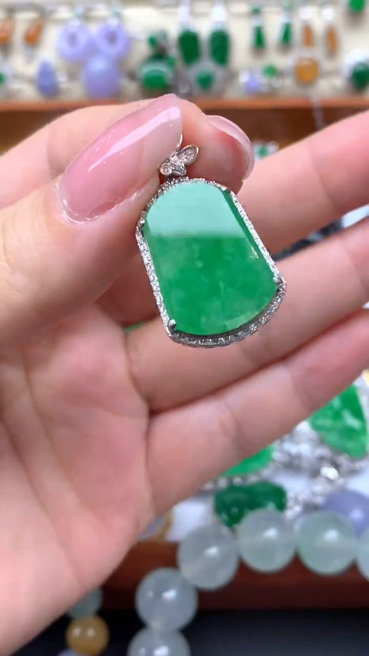 【闪购商品】翡翠颈饰未镶嵌353-天然翡翠