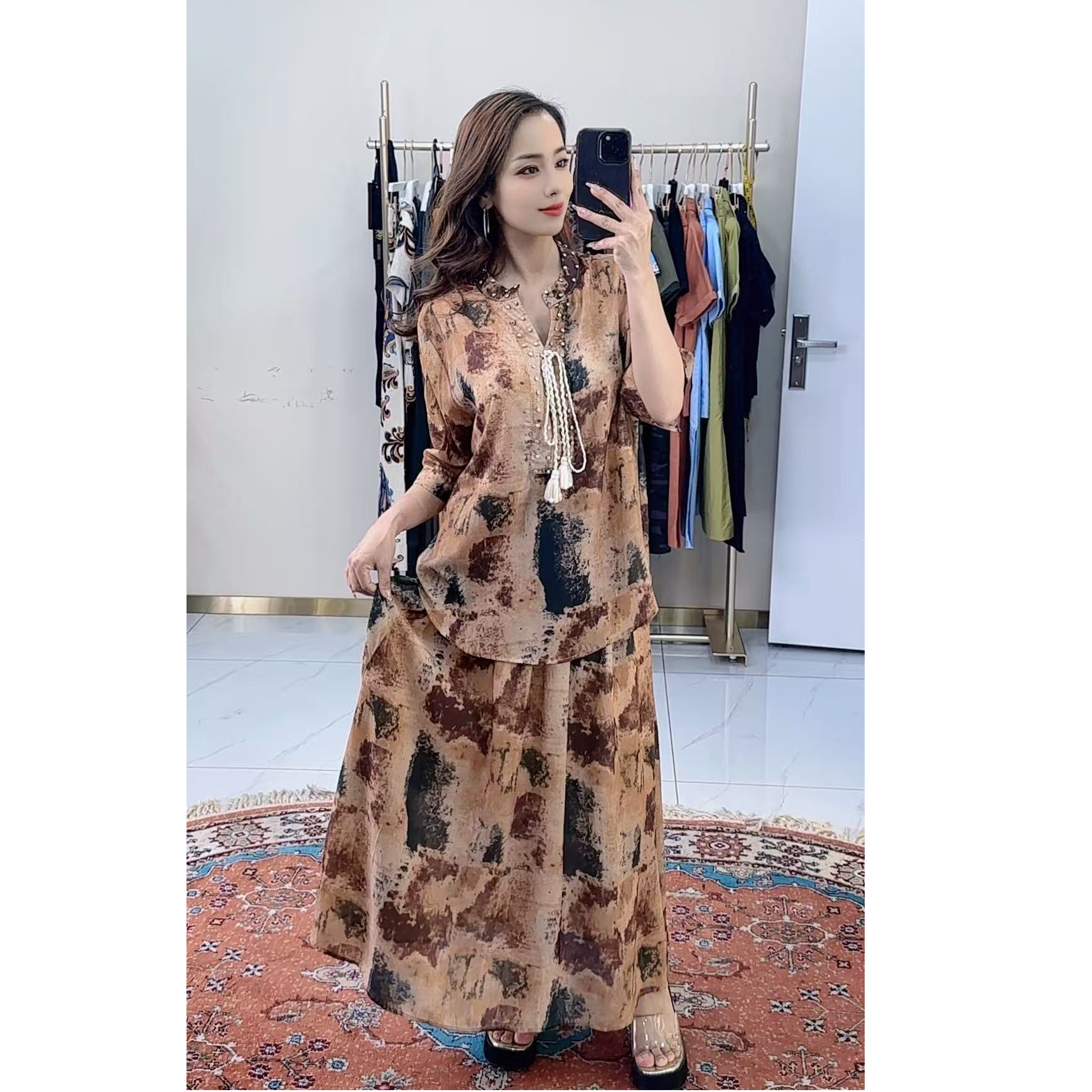 mlkp时尚高端女款两件套