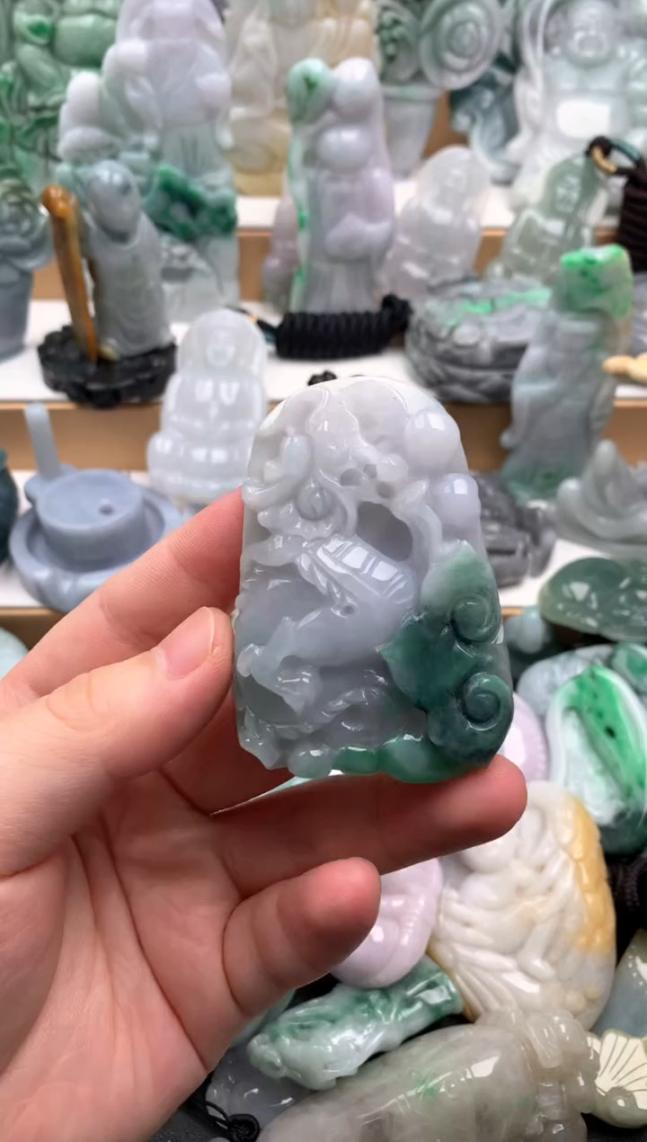 吊坠(不含链)未镶嵌翡翠1
