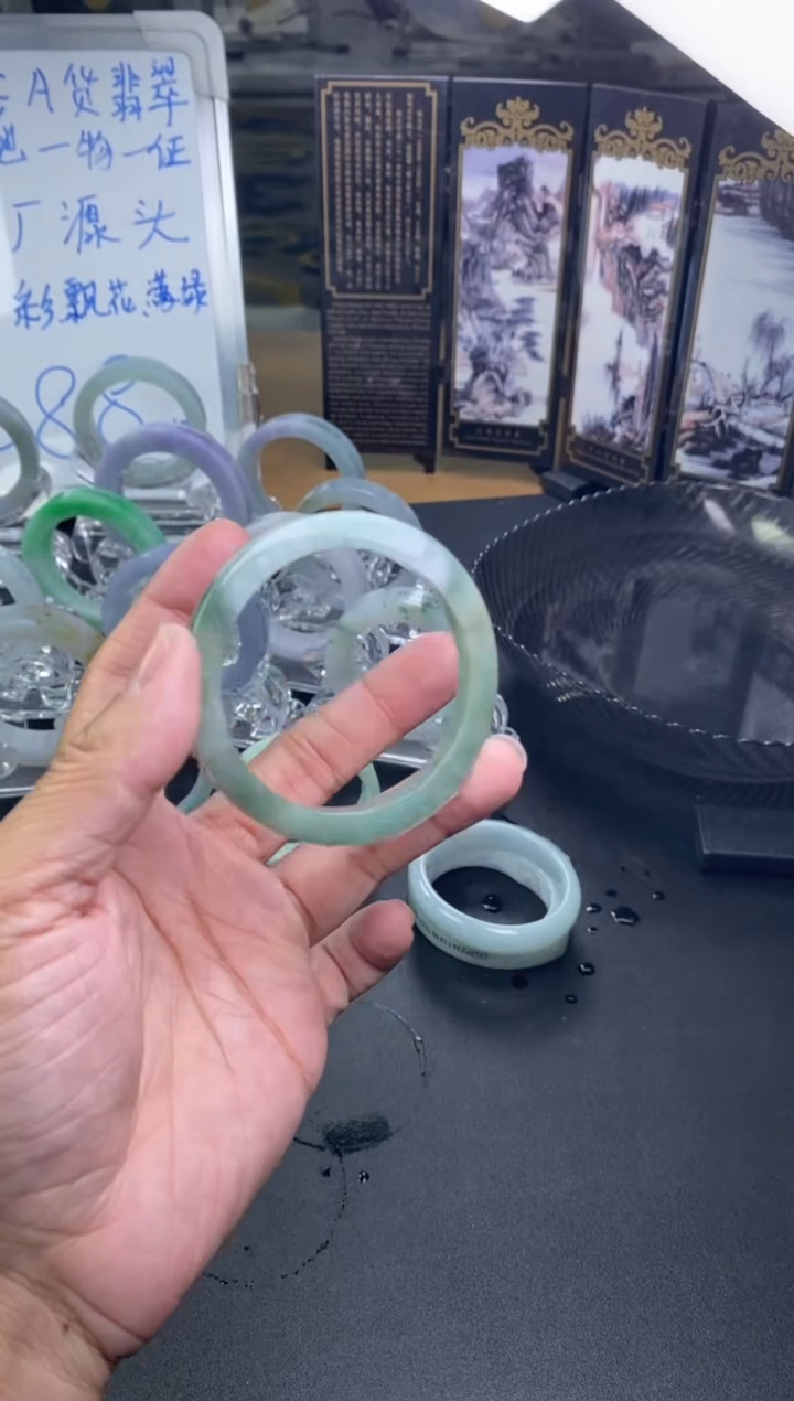 【闪购商品】定制翡翠美人条未镶嵌翡翠手镯