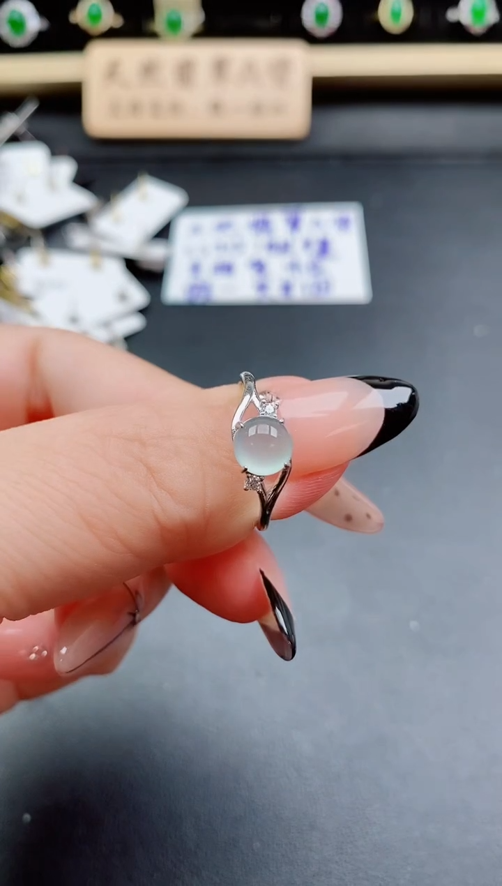 银S925镶嵌戒指翡翠1