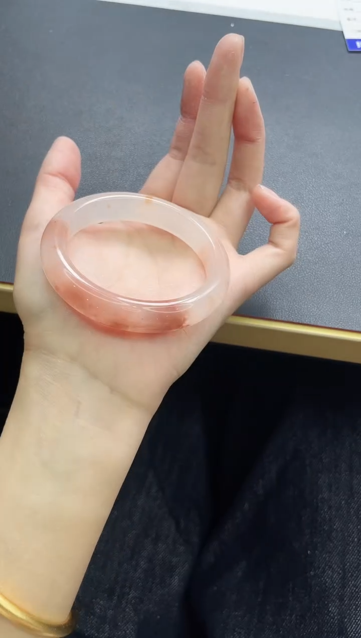 【闪购商品】石英质玉手镯未镶嵌28/56.5