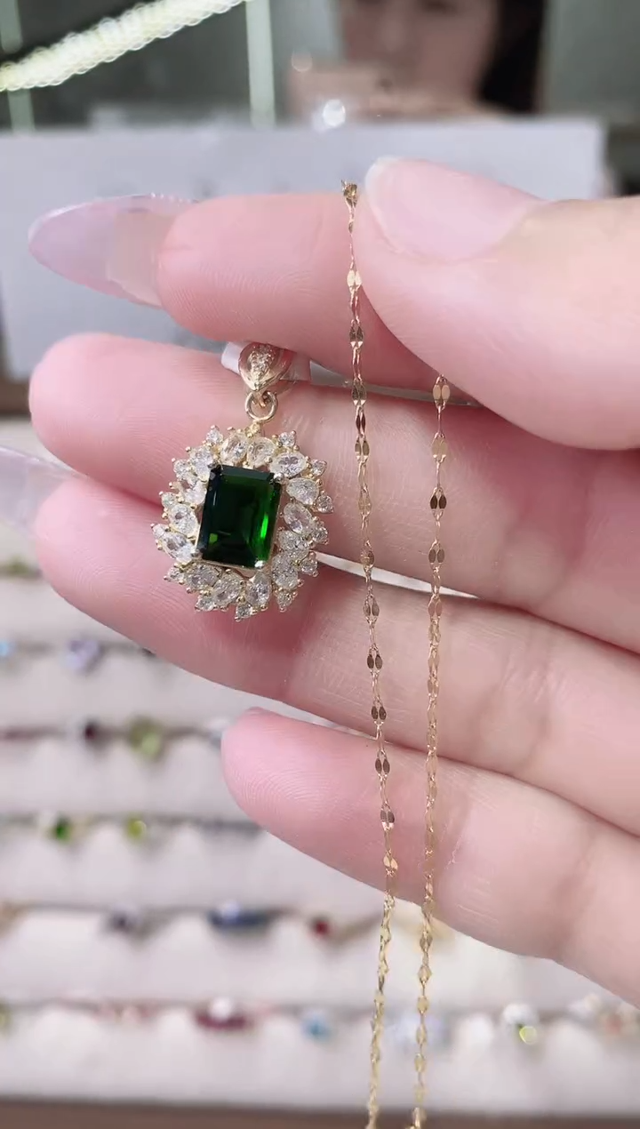 【闪购商品】透辉石颈饰银S925镶嵌3-1  