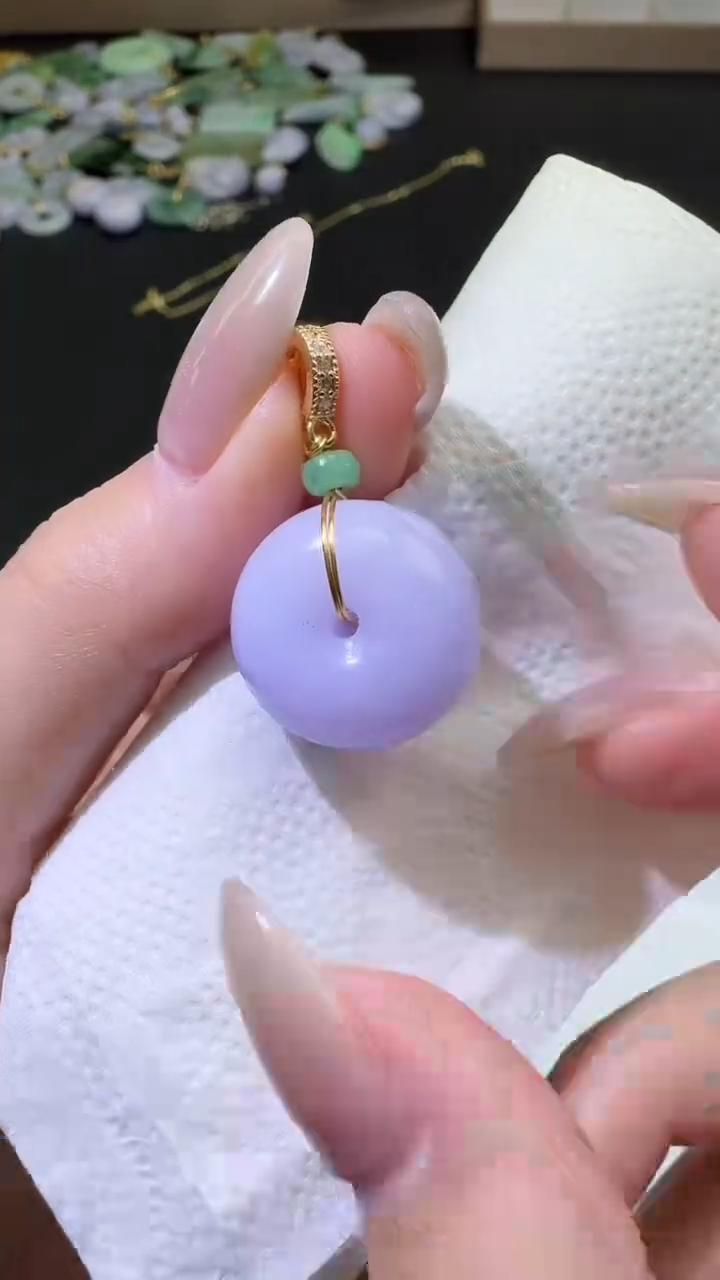 【闪购商品】翡翠颈饰未镶嵌00059658