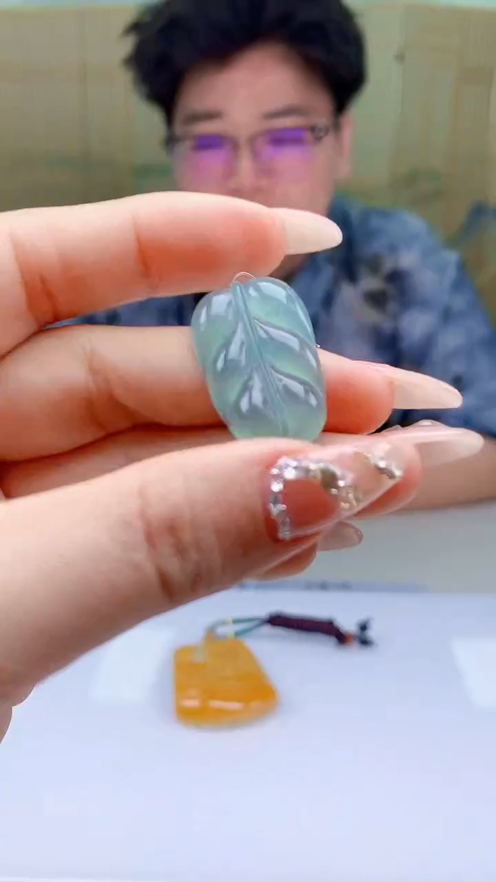 【闪购商品】定制翡翠未镶嵌4688ty-毛货挂件132