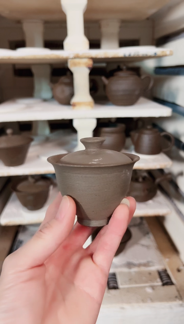 【闪购商品】冰碛岩陶制手工盖碗