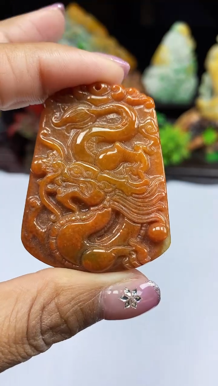 【闪购商品】翡翠颈饰未镶嵌翡翠A货