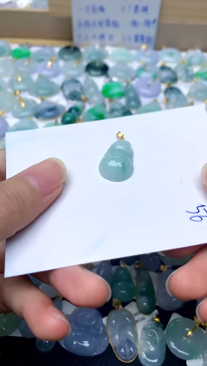 【闪购商品】翡翠颈饰18K金镶嵌56天然A货翡翠