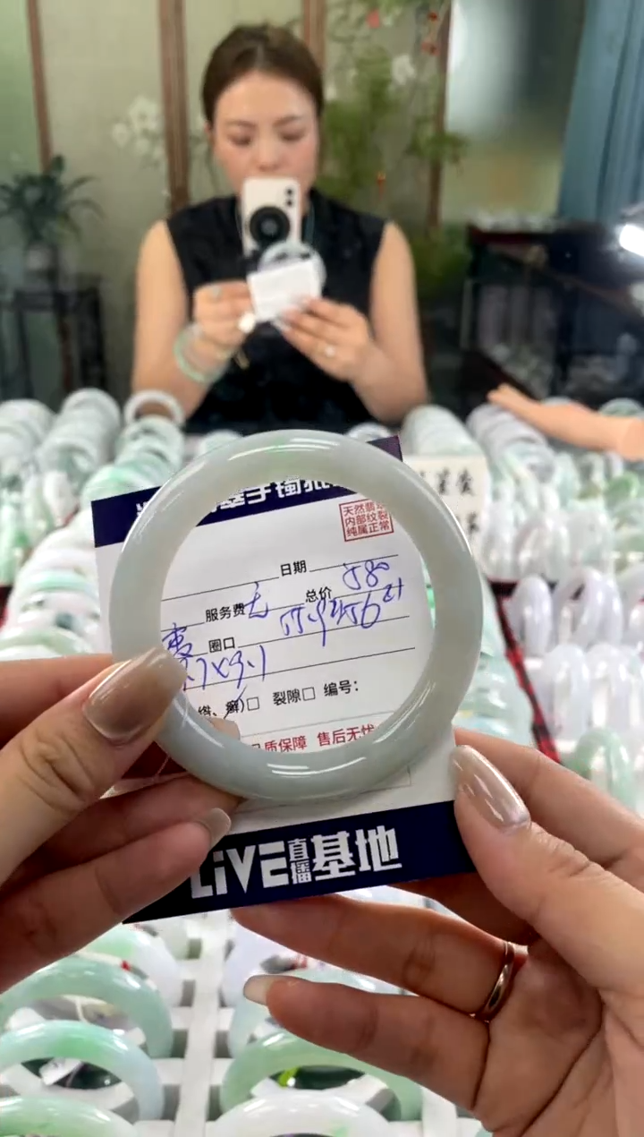 翡翠手镯未镶嵌111111111111111