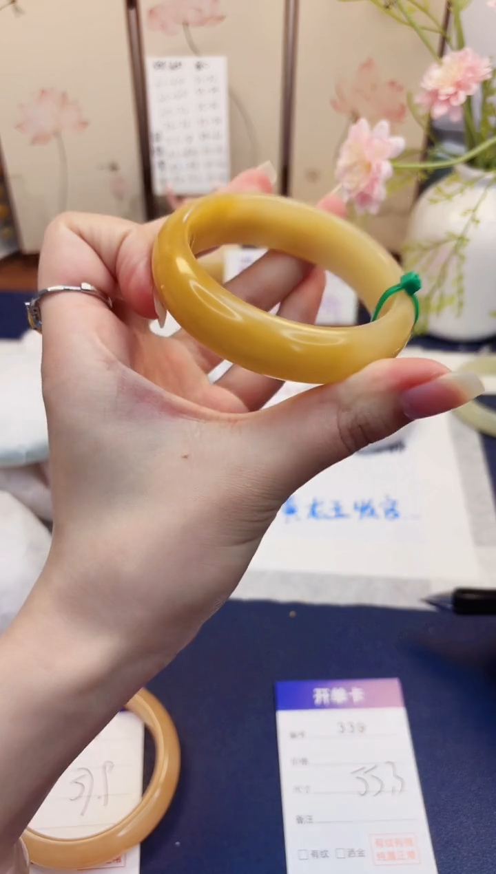 【闪购商品】石英质玉未镶嵌手镯339-财气镯-圈口55