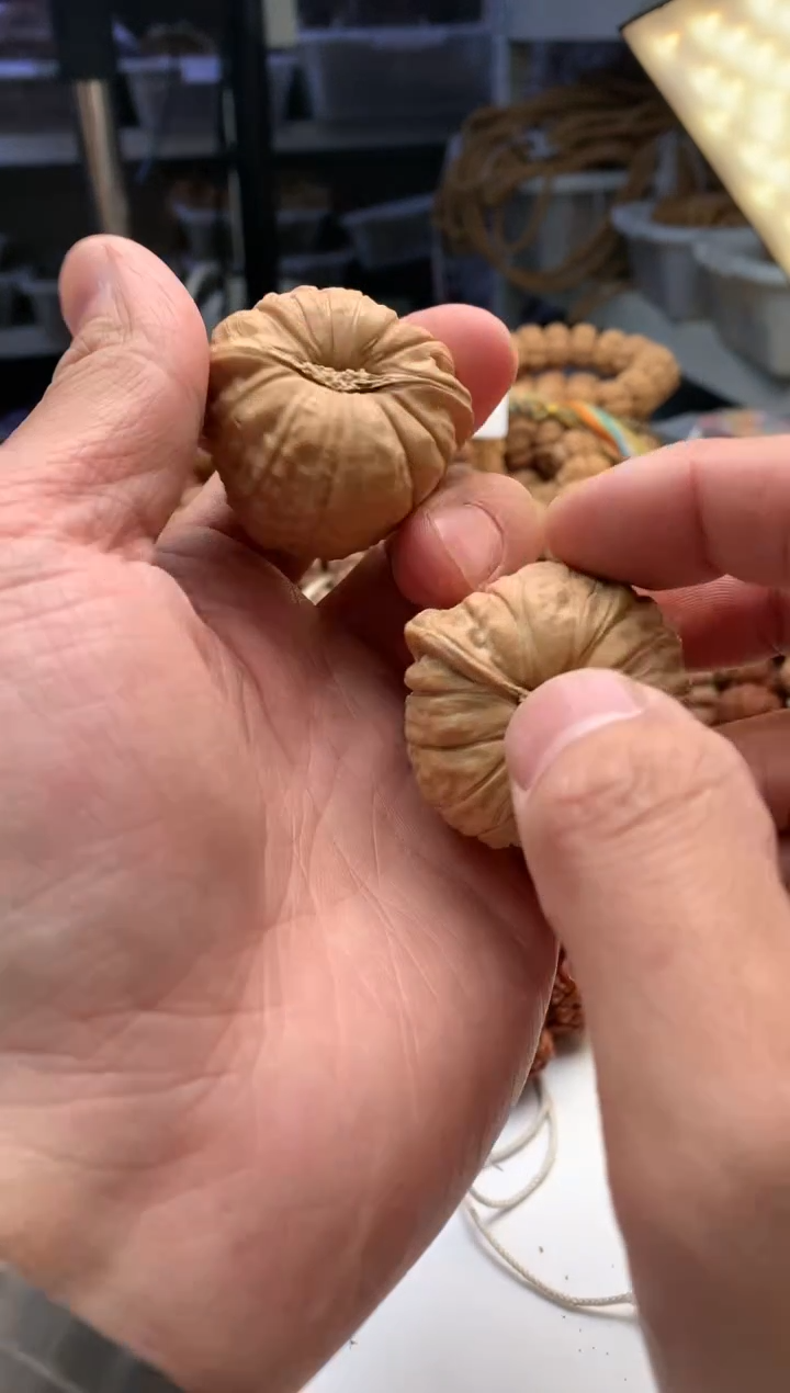 【闪购商品】文玩核桃吊坠2999999999