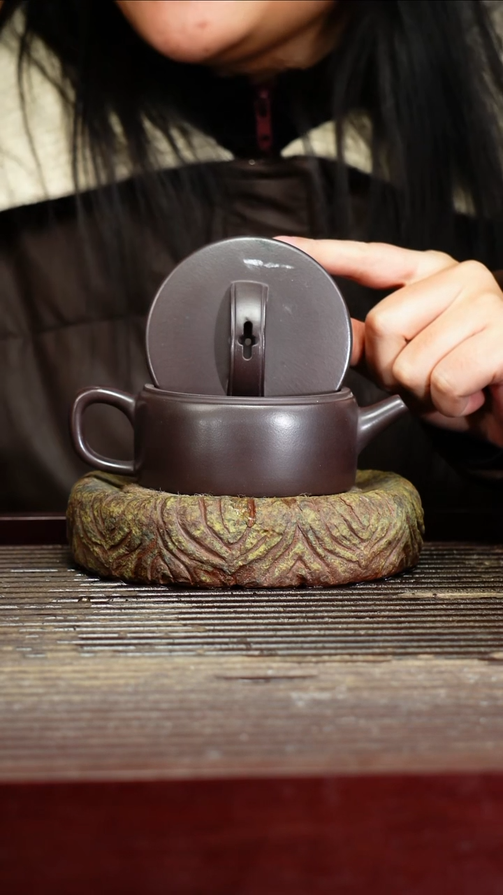宜兴原矿紫砂壶茶壶宜兴原矿紫砂壶茶壶160C