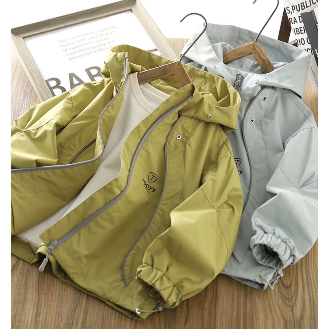 秋季儿童时尚百搭冲锋衣休闲运动外套