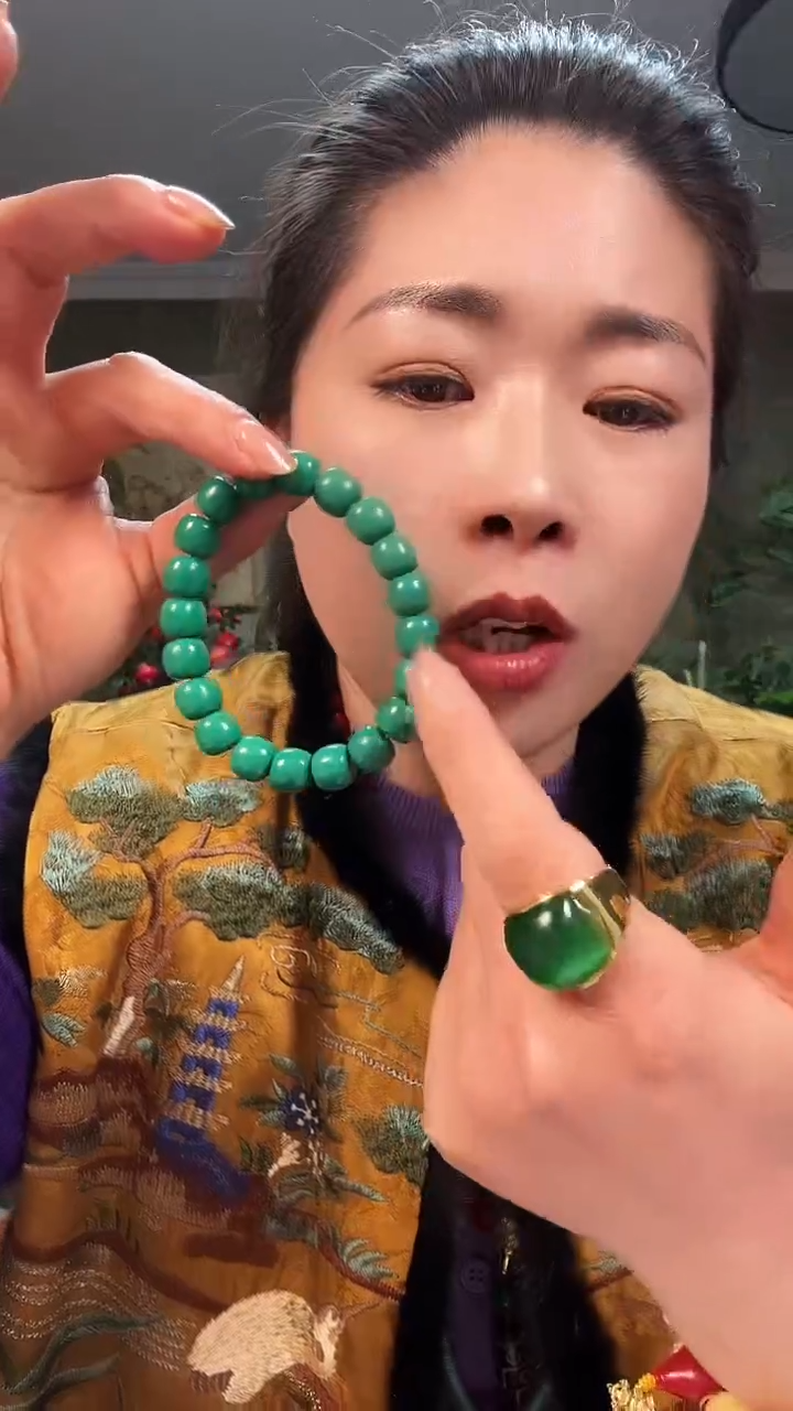 【闪购商品】树脂制品0000000T271