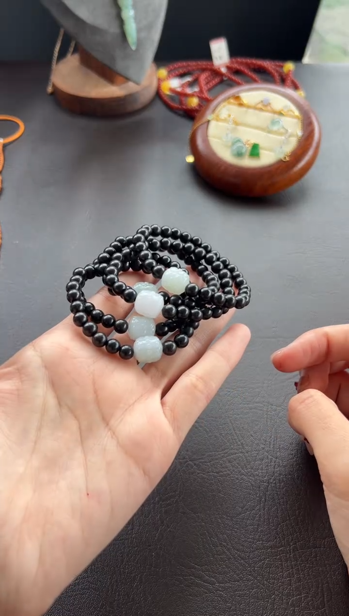 颈饰未镶嵌翡翠202号买断多样性发一黑檀款