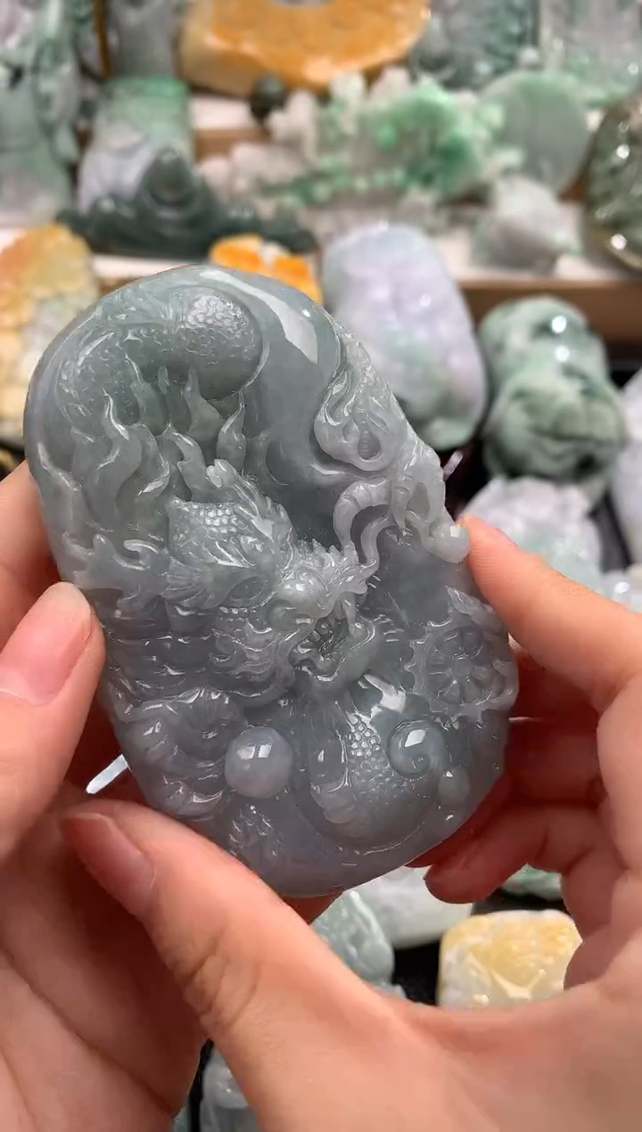 翡翠未镶嵌吊坠(不含链)1
