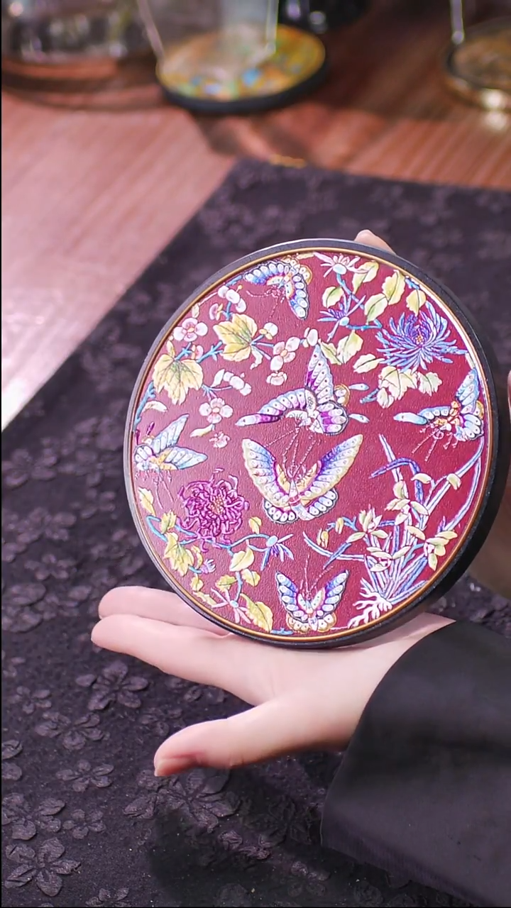 壹藏贰宝花花蝴蝶图案大垫子一片