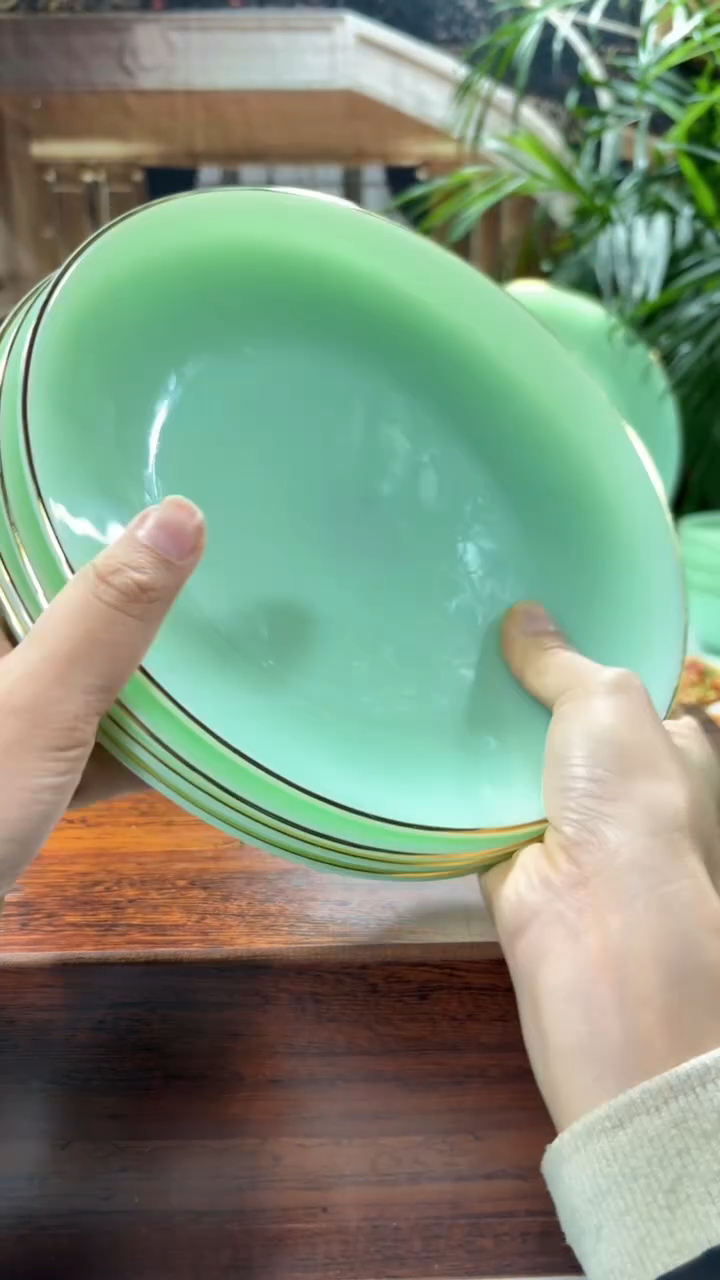 【闪购商品】....8英寸深盘4个  玉瓷【贝美】