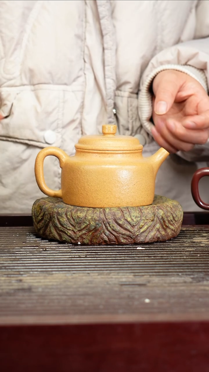 宜兴原矿紫砂壶茶壶宜兴原矿紫砂壶茶壶220C