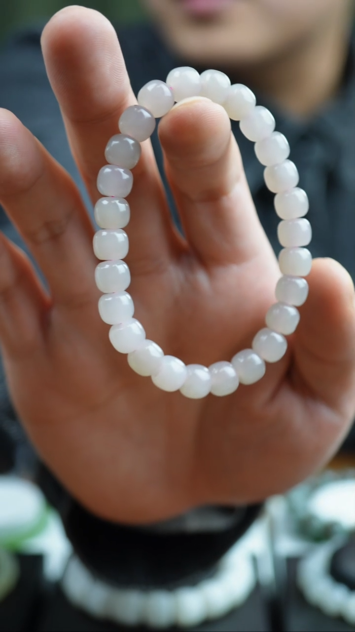 未镶嵌手链和田玉（糖玉）和田玉手串