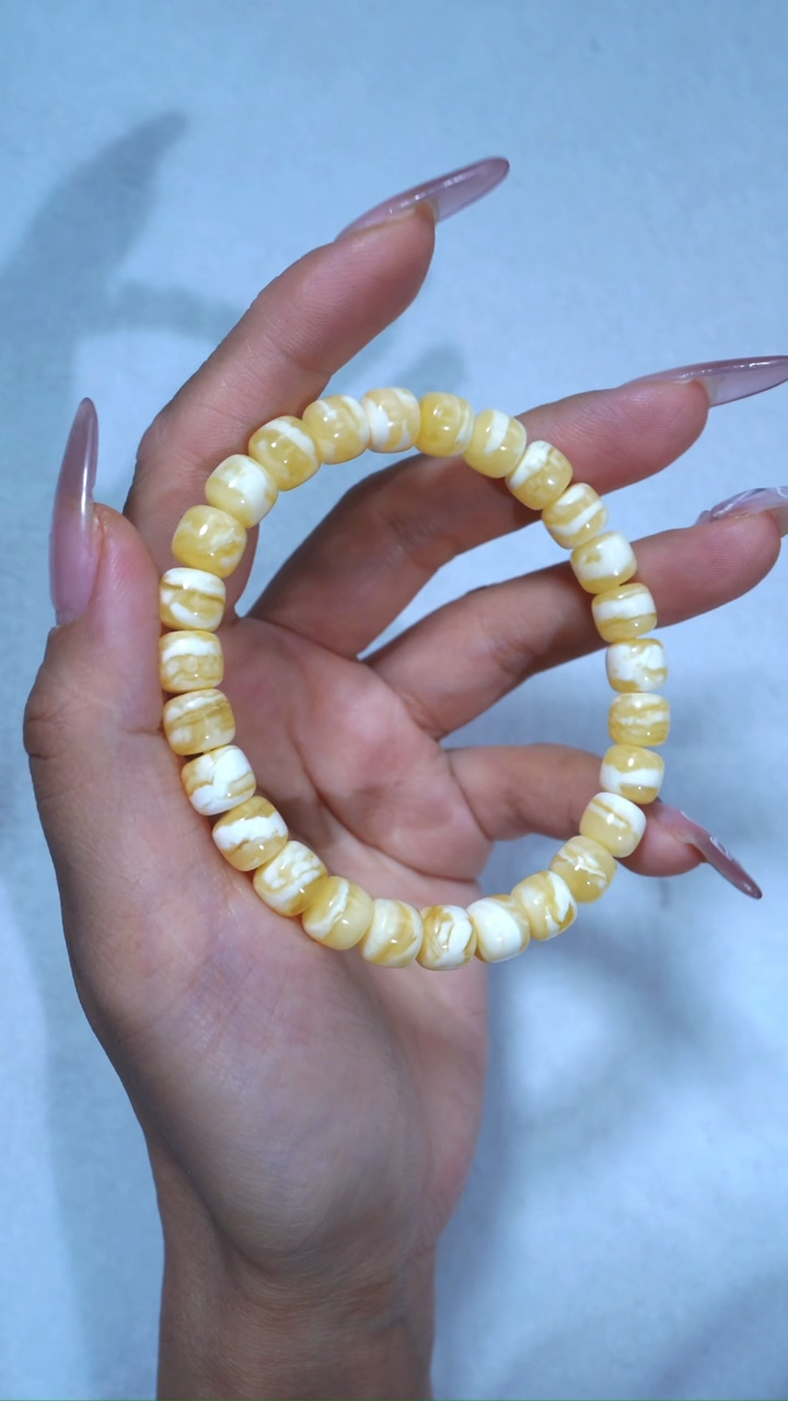 【闪购商品】蜜蜡手链未镶嵌8.5mm毕业级金瓷白虎皮千层