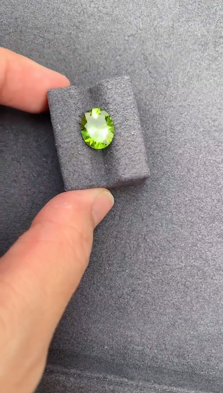 【闪购商品】裸石未镶嵌橄榄石3.7ct橄榄石