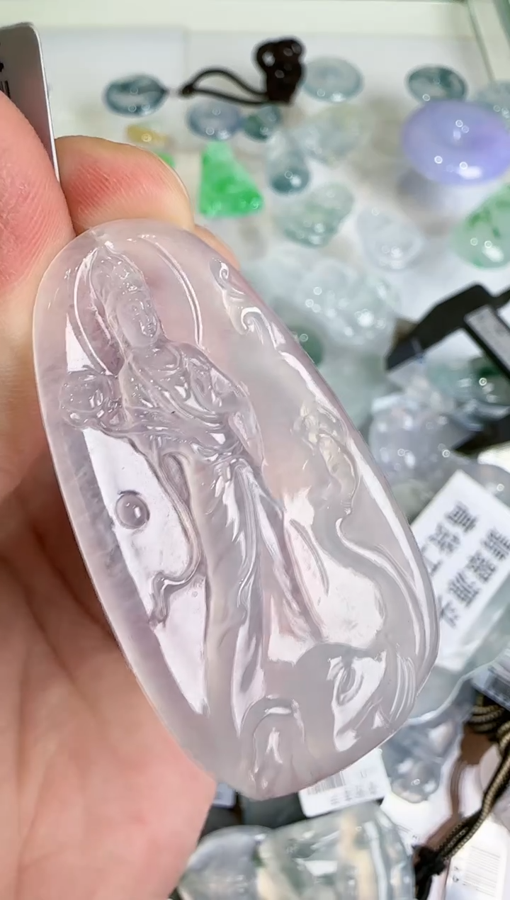 【闪购商品】翡翠颈饰未镶嵌···