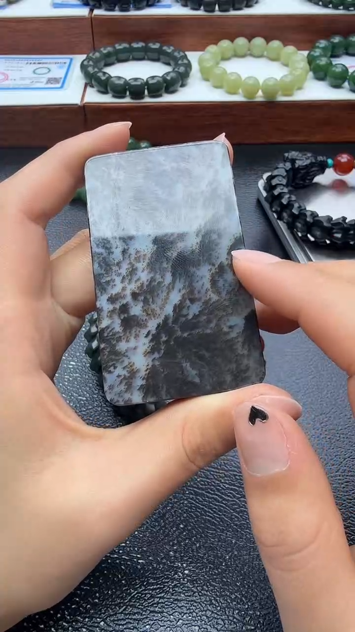 颈饰未镶嵌和田玉青花无事牌（47牌）