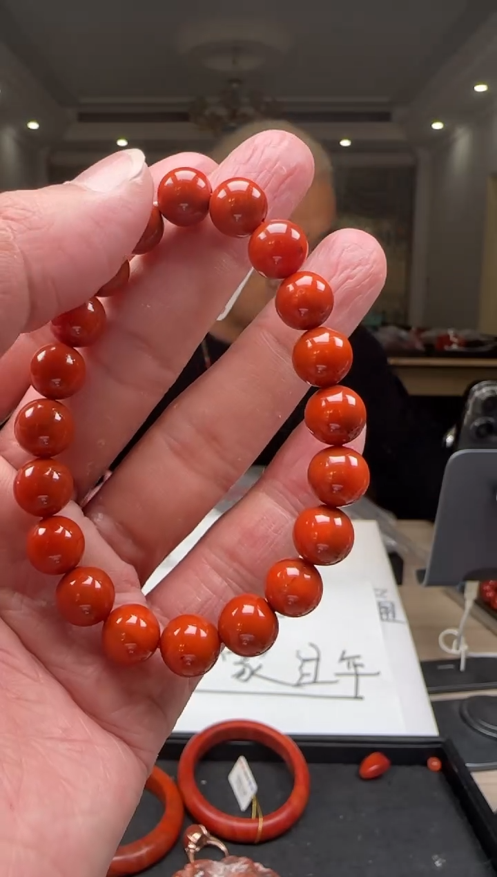 【闪购商品】南红玛瑙9mm瓦西手串圆珠未镶嵌多样性发一件