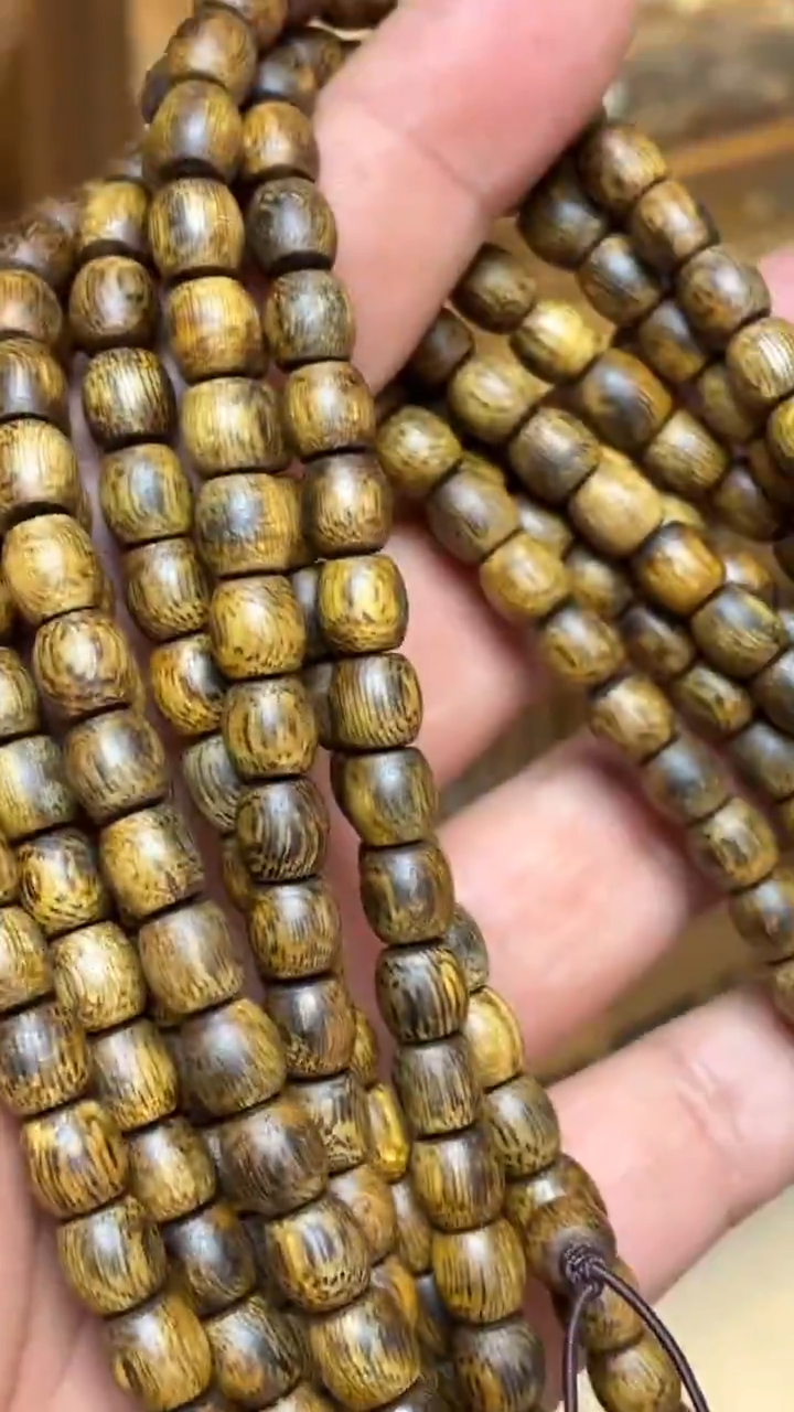 沉香手串 海南红金猊老型长串0.7多样性发其一