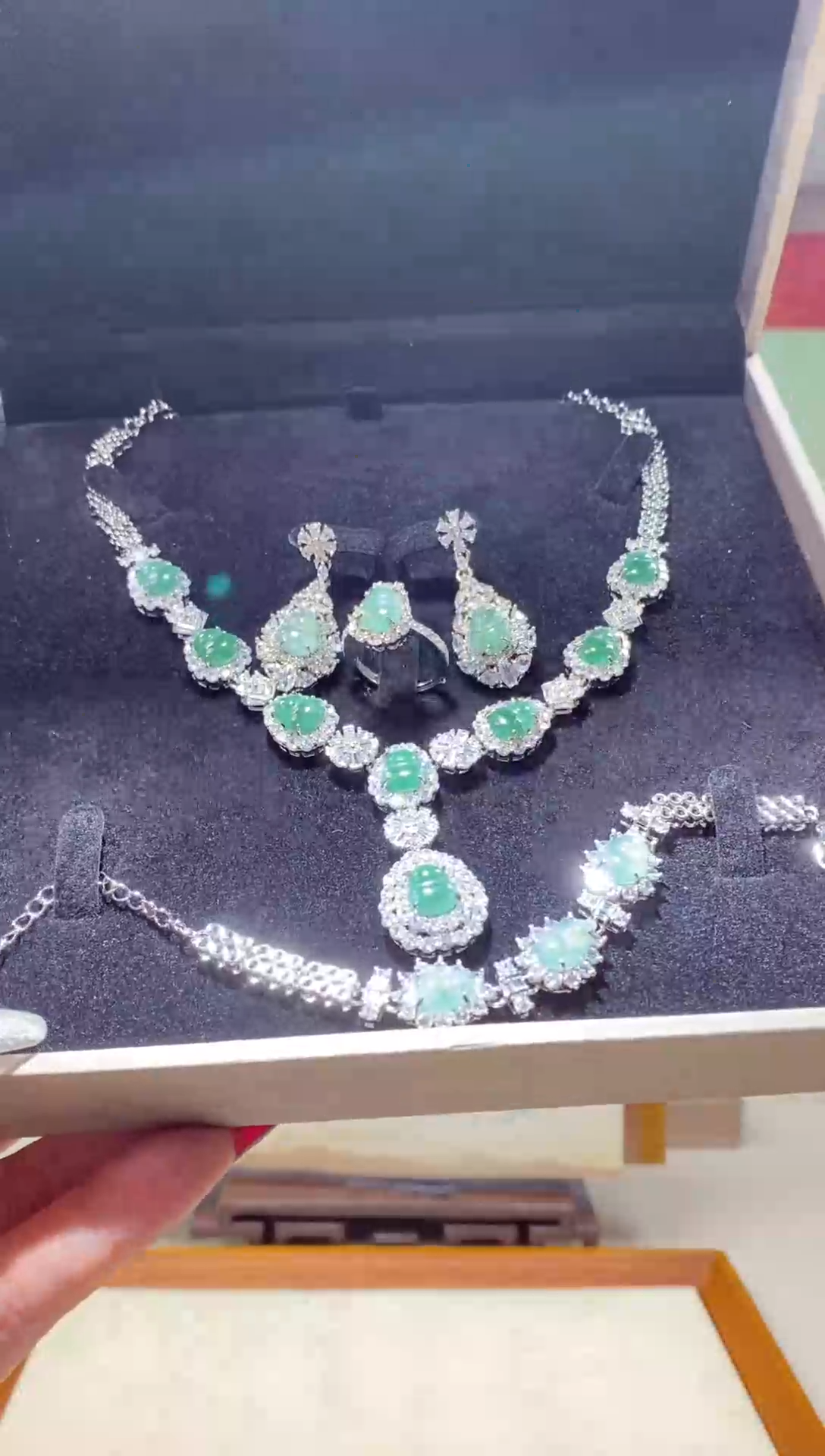 【闪购商品】翡翠颈饰合金翡翠216073