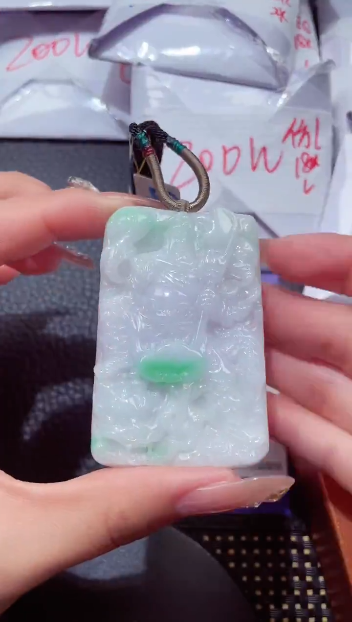 颈饰未镶嵌翡翠486