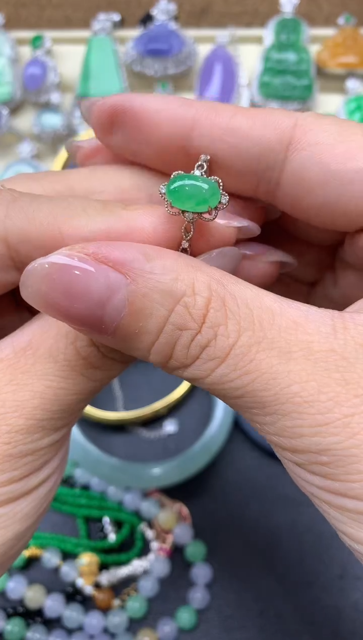 【闪购商品】翡翠戒指18K金镶嵌351-中国好珍宝