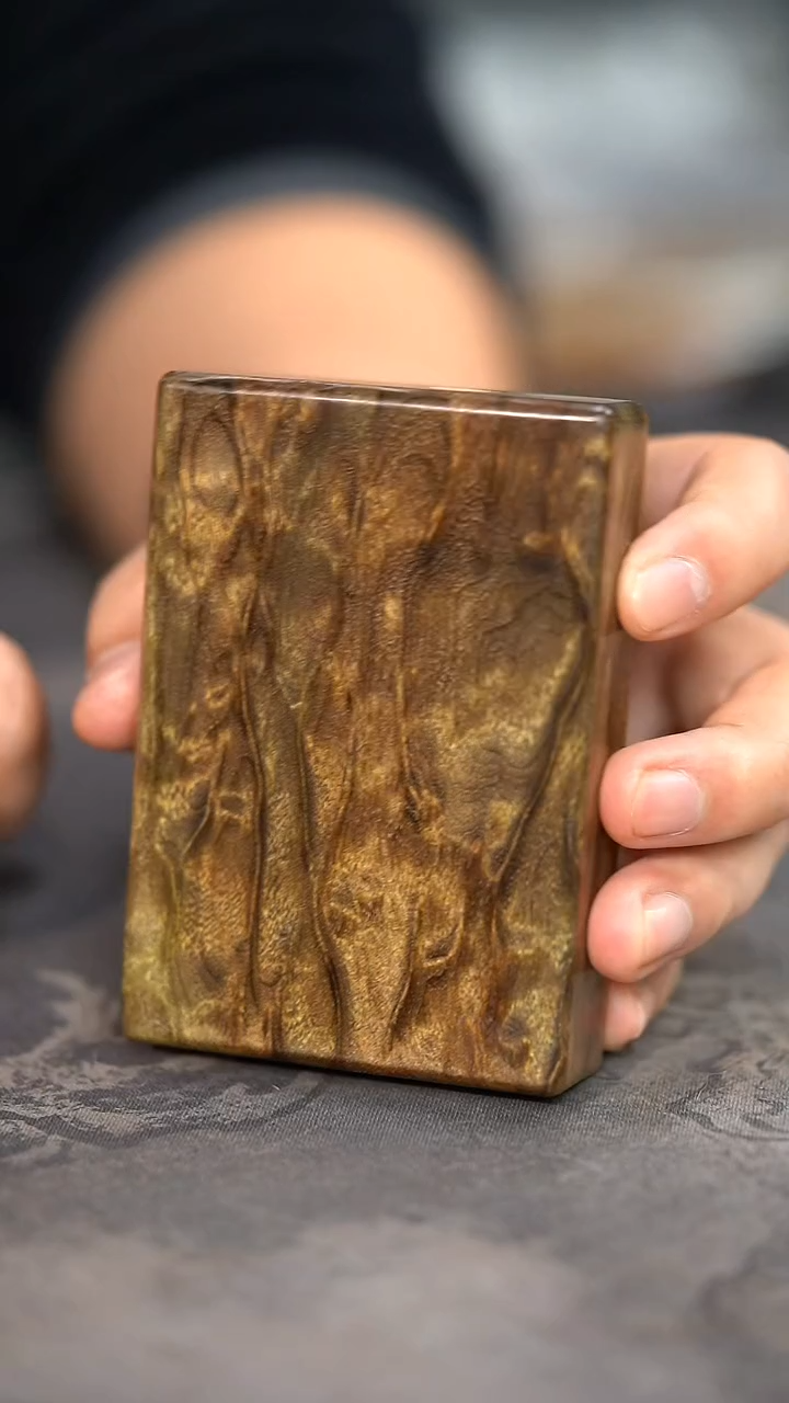 【闪购商品】金丝楠木雕967号阴沉满花纹精工烟盒