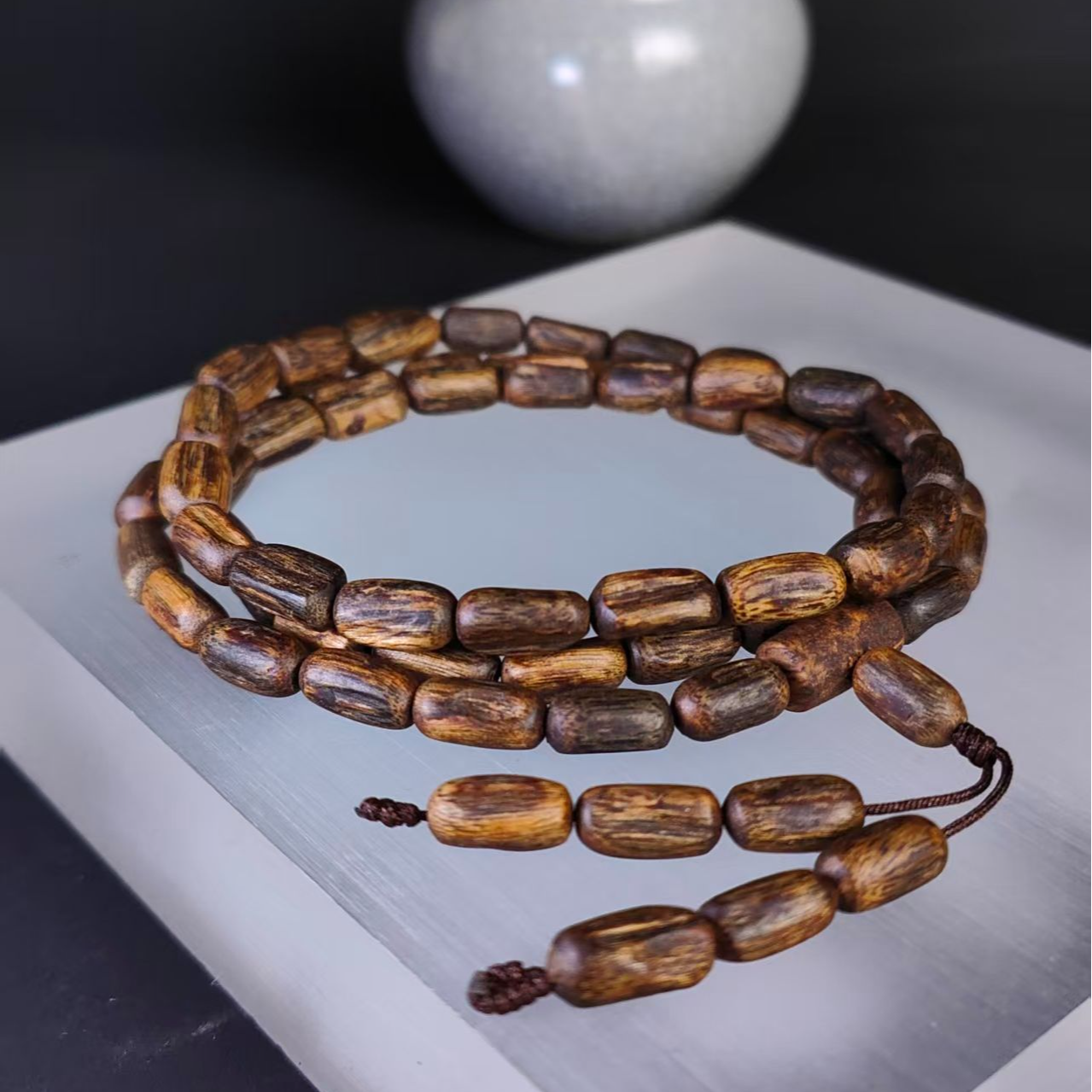 C021越南富森红土留疤玉化沉香手串