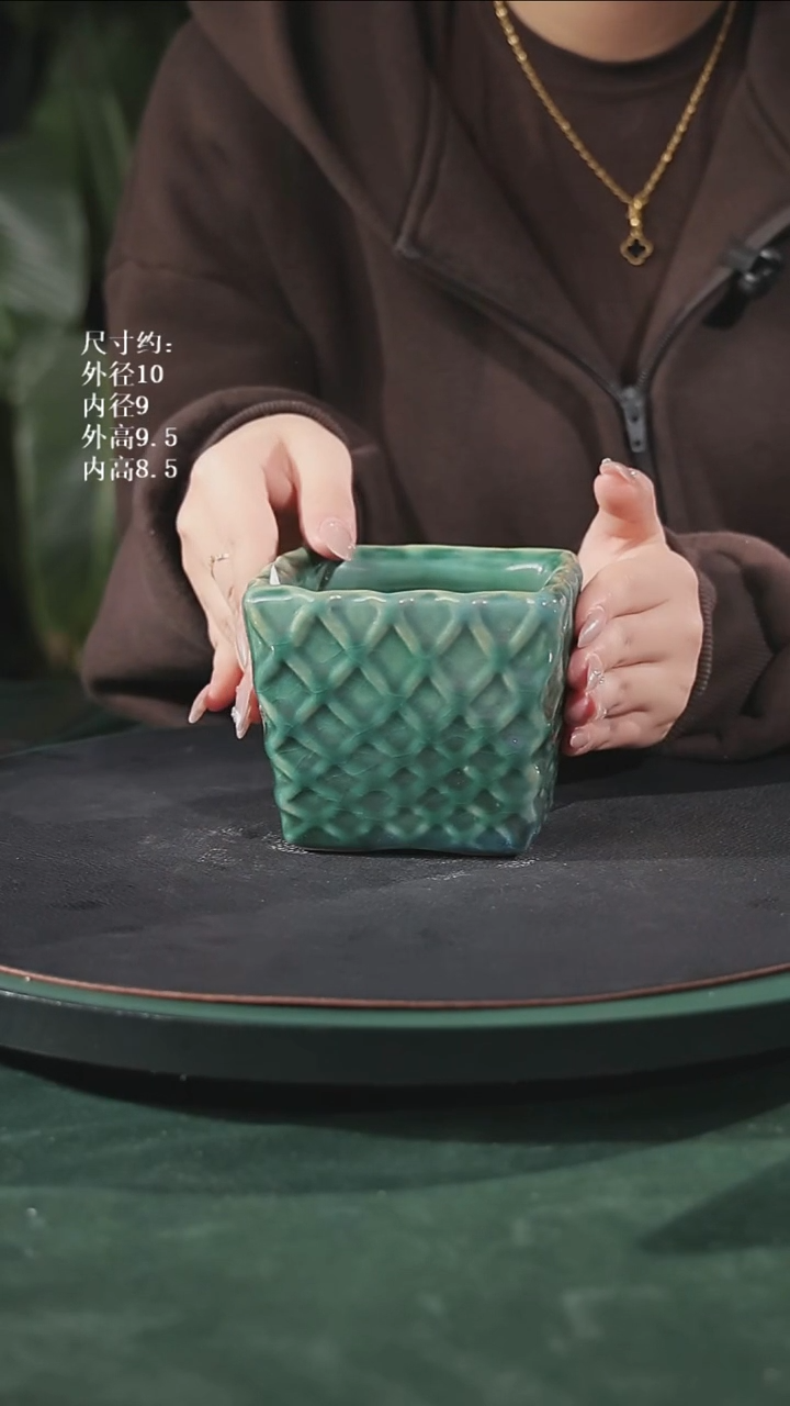 【石湾花盆】菠萝盆绿釉 随机发