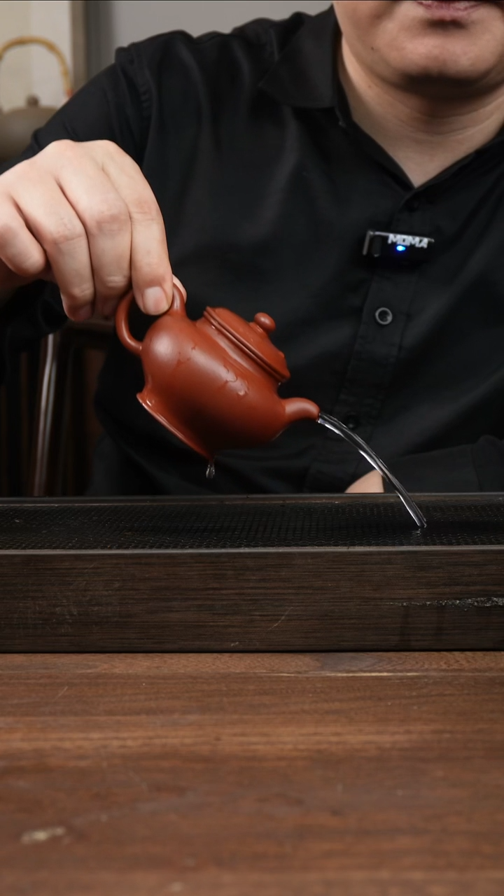 茶杯紫砂静**志朱泥掇只      170CC  